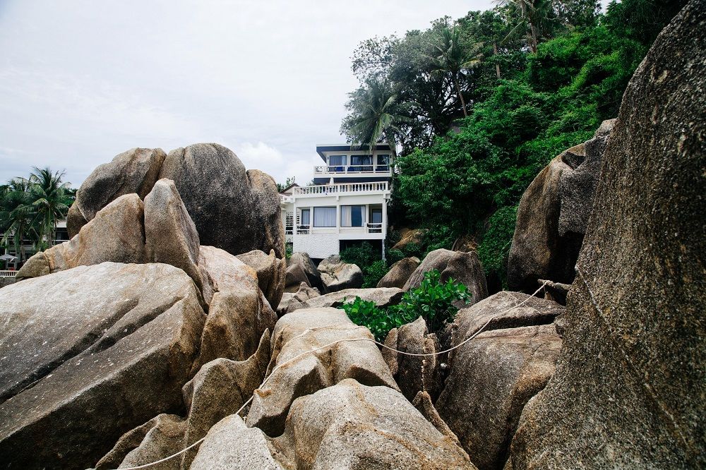 These People Built Their Own Eco-Homes — and You Can, Too