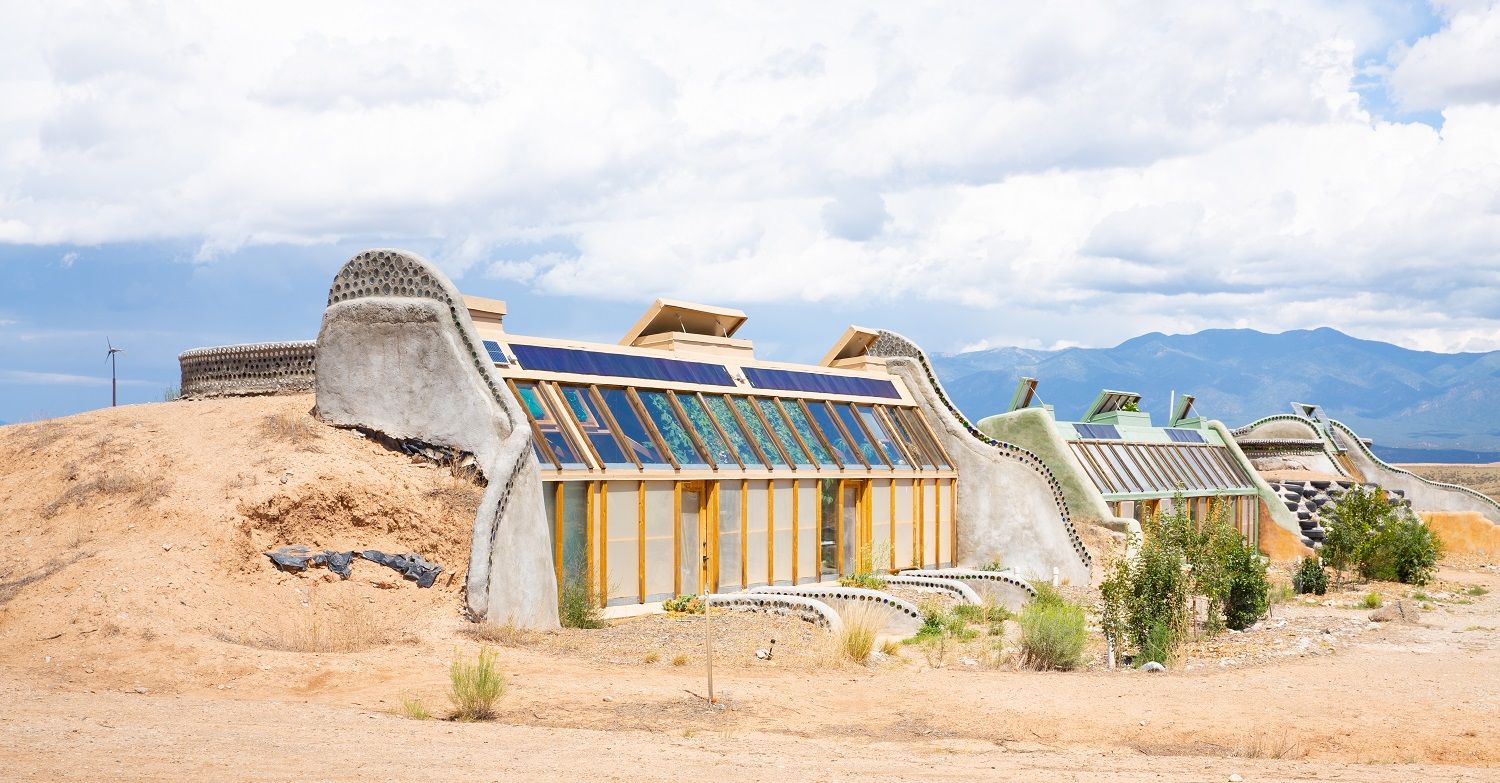 Why I’m Ditching My City Gardening Life for... an Earthship